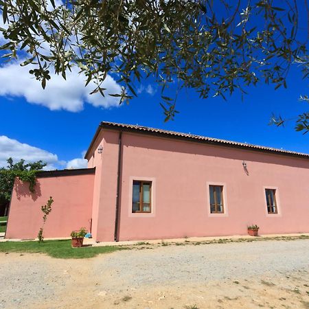 La Corte Dei Rei Aparthotel Кастиадас Екстериор снимка